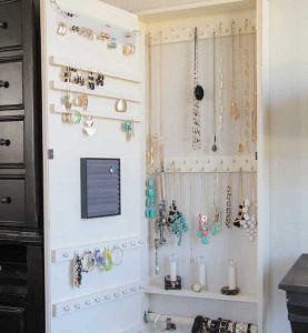 Espejo organizador para joyas